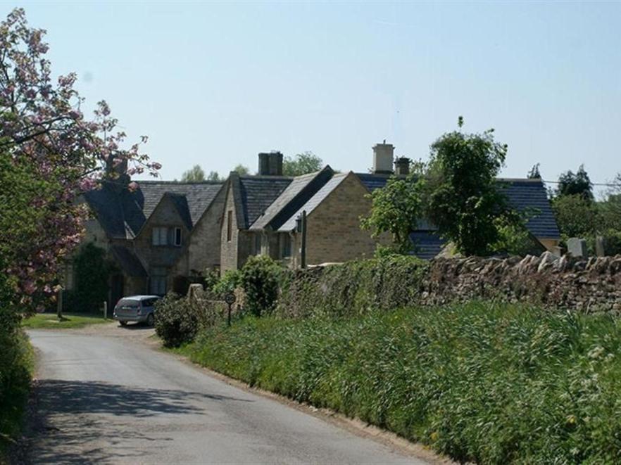 Hillside Cottage Бърфорд Екстериор снимка